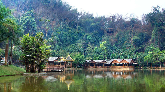 云南西双版纳 昆明 野象谷 原始森林公园 版纳热带植物园4日3晚跟团游