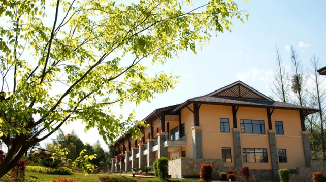 崇阳华美达酒店   崇阳浪口森林温泉   自助早餐(可选) ·【宿独特