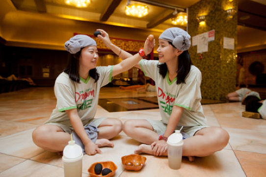 首尔 济州岛5日4晚跟团游·东航三飞 升级2晚五花酒店 阳智滑雪 汗蒸