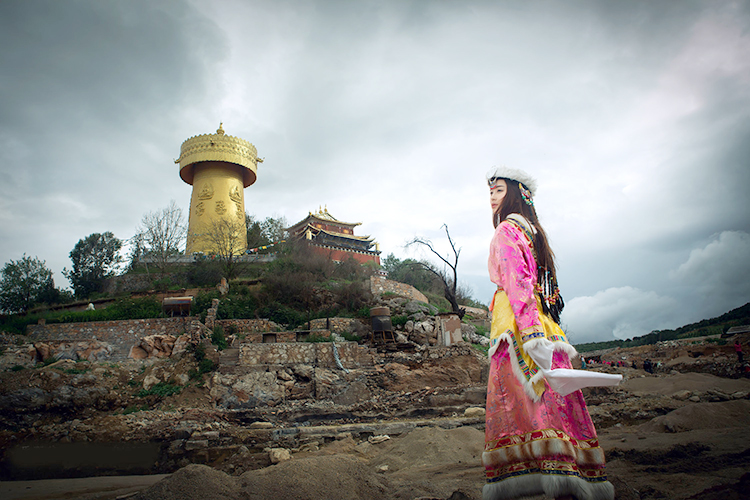 香格里拉+虎跳峡+普达措国家公园2日1晚跟团