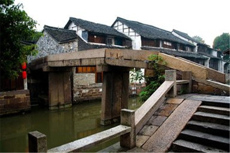 乌镇+西塘+横店3日2晚跟团游·江南水乡古镇