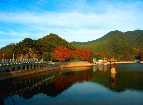 庐山3日2晚跟团游(4钻)