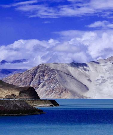 11D10N • Xinjiang + Urumqi + Southern Xinjiang + Kashgar City + Pamir Plateau