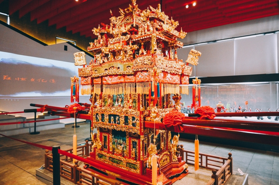 船上品海鲜餐 前童古镇『特色豆腐宴』 十里红妆博物馆『嫁妆风俗』