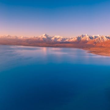 拉萨+日喀则+阿里+冈仁波齐+古格王国遗址+札达土林国家地质公园‌9日8晚拼小团