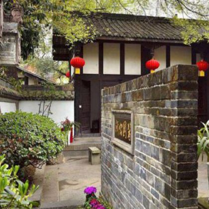 川藏公路+拉萨+然乌湖+羊湖+墨石公园景区+四姑娘山景区11日10晚私家团