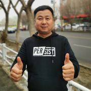 新疆当地向导旅游包车冯师傅