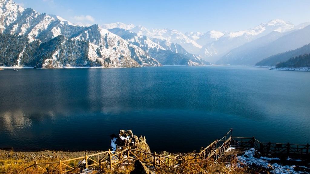 新疆喀纳斯 白沙湖 天山天池 火焰山景区8日7晚跟团游