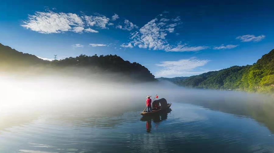 湖南郴州东江湖风景区2日1晚跟团游