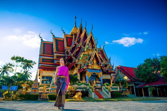 一网打尽泰国常规景点,阿兰达皇家博物馆/泰式风情园/阿卡萨国际