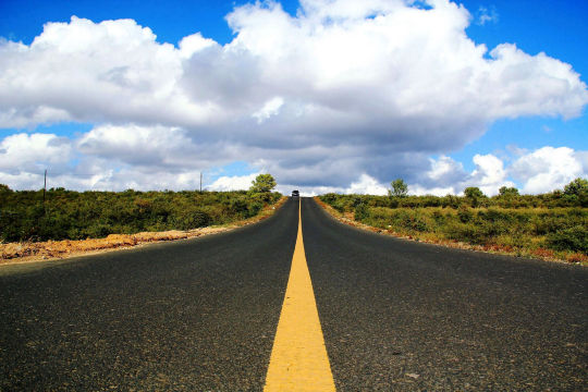 张北2日1晚跟团游·草原天路大本营·品莜面窝窝·66号公路·天路