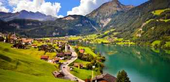 奥地利+捷克+匈牙利+斯洛伐克+波兰13日跟团