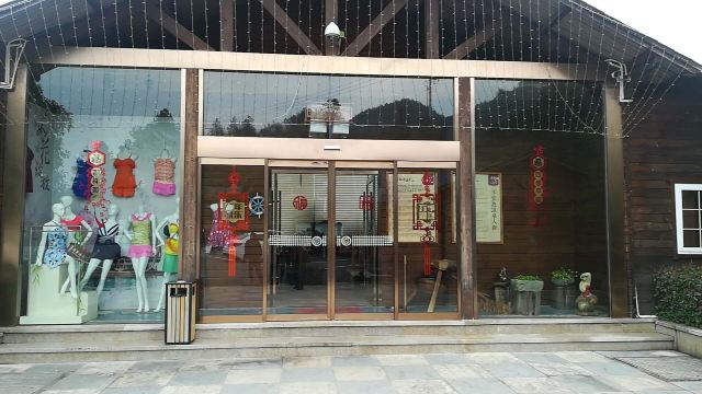Gallery 1