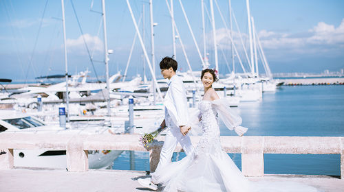 拍旅游婚纱_婚纱情侣头像