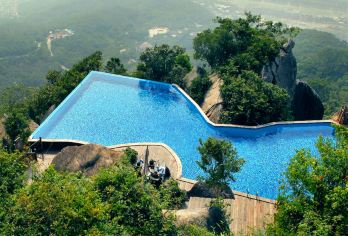 亚龙湾森林公园+猴岛公园一日游【2-8人私团上门接送含门票】【经典线路组合：亚龙湾森林公园+南湾猴岛，假期亲子游，赏景看猴两不误；】