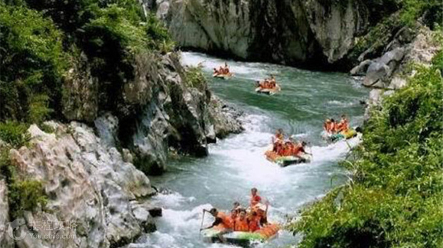 桂林十二灘漂流