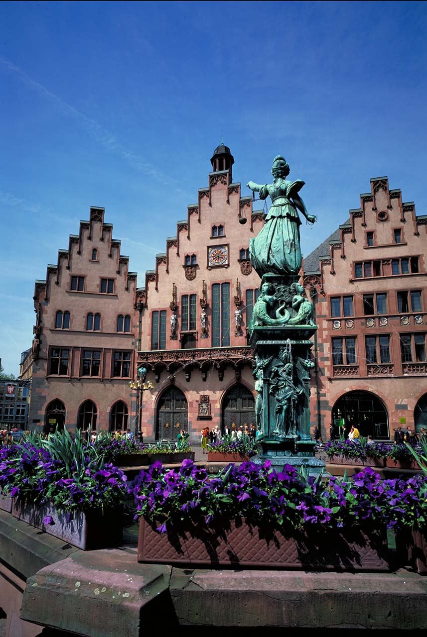 德国法兰克福包车一日游【奔驰8座 中文司导