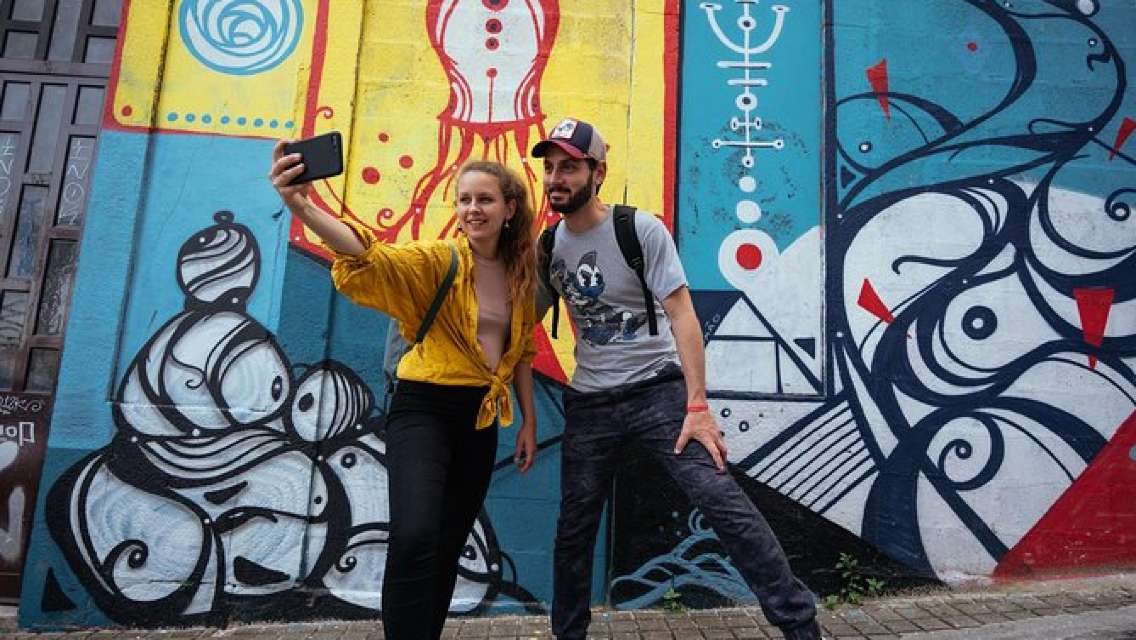 Contrasts of Porto Private Tour: Classic & Urban Art