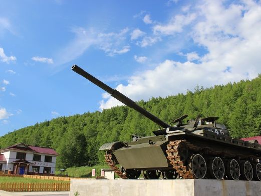 布苏里北疆军事文化旅游区