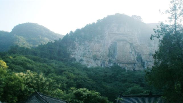 1805353