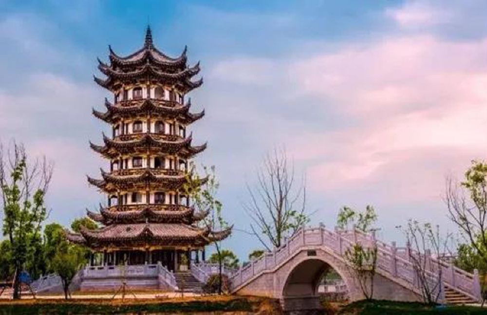 湖南常德桃花源一日游【桃花源古镇 两山一湖 时光隧道 长亭滑道】