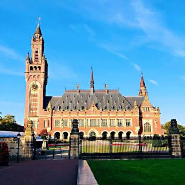 荷兰鹿特丹+代尔夫特+海牙一日游【含酒店接送、精品小团】