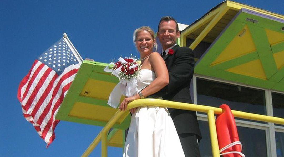 Beach Wedding Or Vow Renewal Ceremony South Beach