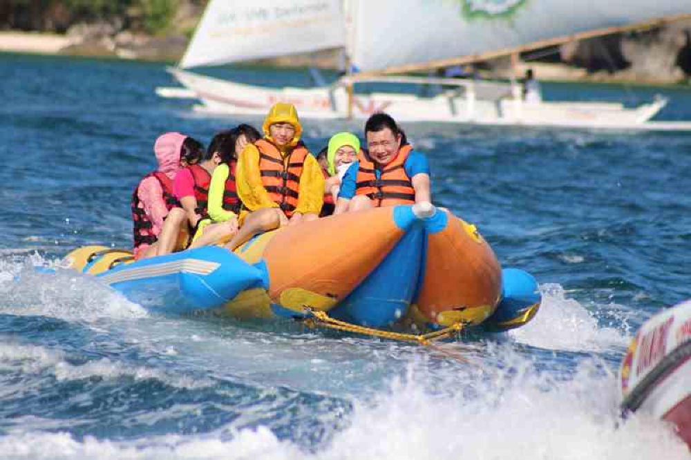 长滩岛水上活动香蕉船