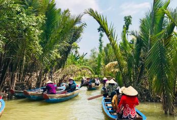 胡志明市美拖+湄公河一日游【水椰林划船+感受越南乡村风情】【畅游越南湄公河三角洲秀丽乡村田园风光】