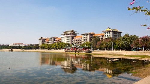 厦门集美学村+曾厝埯+南普陀寺+厦门大学+云