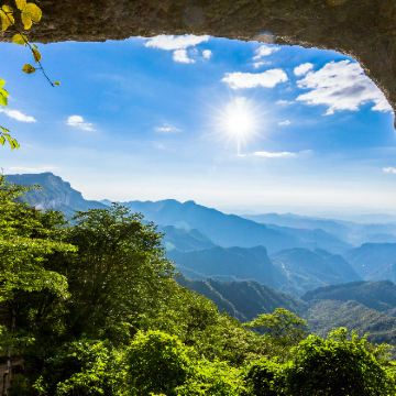 重庆+金佛山4日3晚私家团