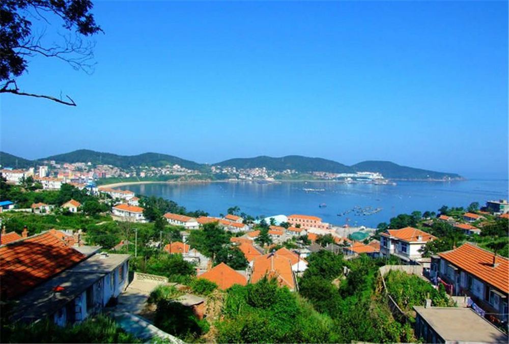 大连獐子岛素有"北方马尔代夫"之称,是北方海岛旅游的代表.