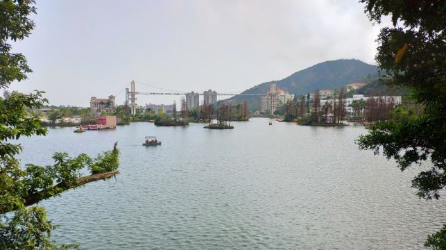 古兜洪运玻璃桥