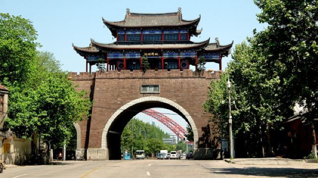 地址 : 武汉市汉阳区洗马长街86号 开放时间 : 周五-周三9:00-16:30