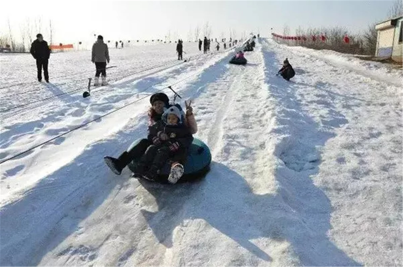 玉黛湖滑雪场