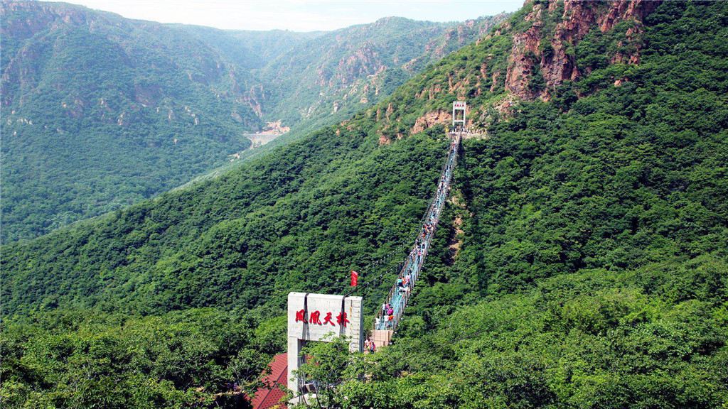 凤泉湖景区