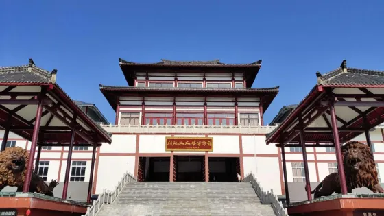 龍潭河景區