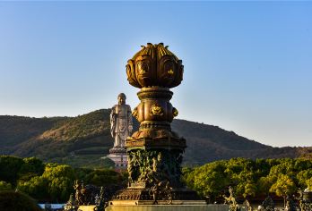 灵山大佛+禅意小镇·拈花湾一日游（含门票，全程纯玩）【无锡灵山拈花湾一日游】