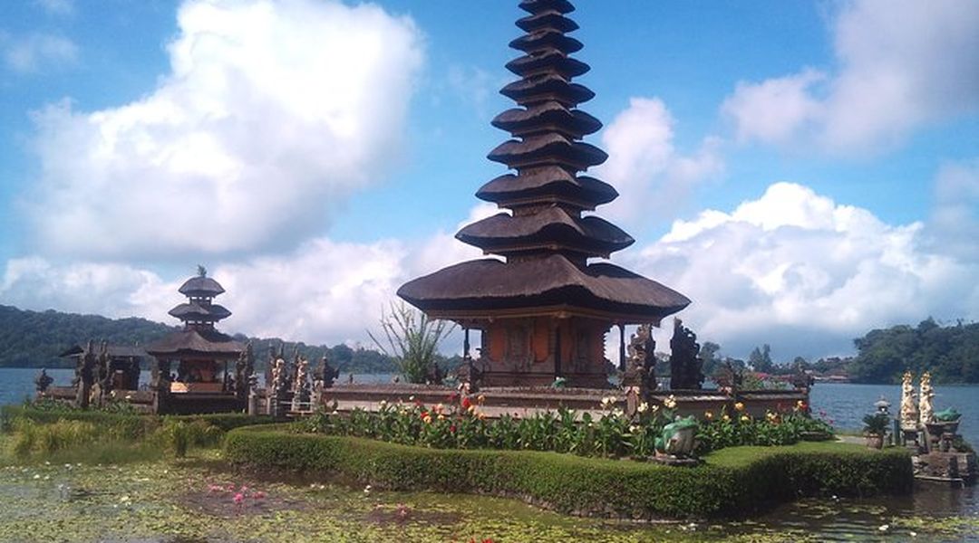 Private Bali Country Side Beratan Lake Temple And Tanah Lot Temple