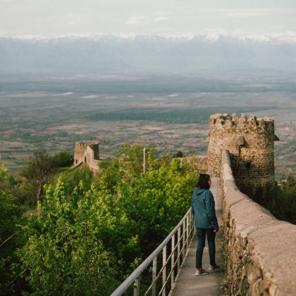 格鲁吉亚Bodbe女修道院与锡格那吉老城一日游：爱之城与红酒