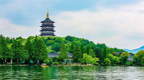 杭州西湖 雷峰塔 船游西湖 苏堤一日游 夜游乌镇西栅 灵隐飞来峰多套餐任选 线路推荐 携程玩乐