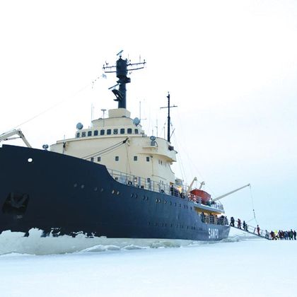 芬兰凯米三宝号破冰船+冰雪城堡一日游