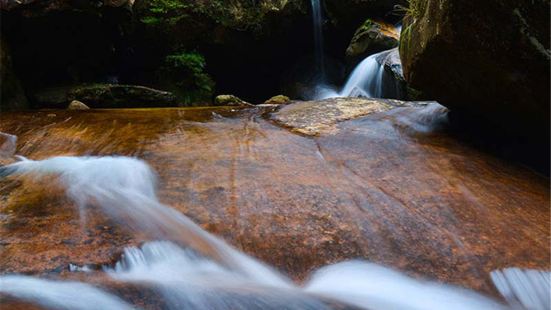 Qinglong Waterfall