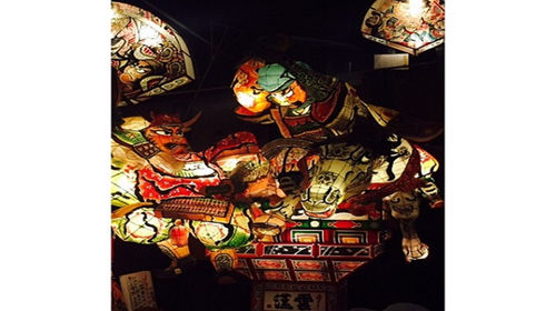 青森县弘前市青森睡魔祭 佞武多祭 半日游 金鱼灯笼彩绘试饮苹果汁体验 线路推荐 携程玩乐