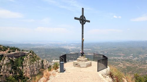 西班牙蒙特塞拉特半日游【宗教圣地 巴塞罗那
