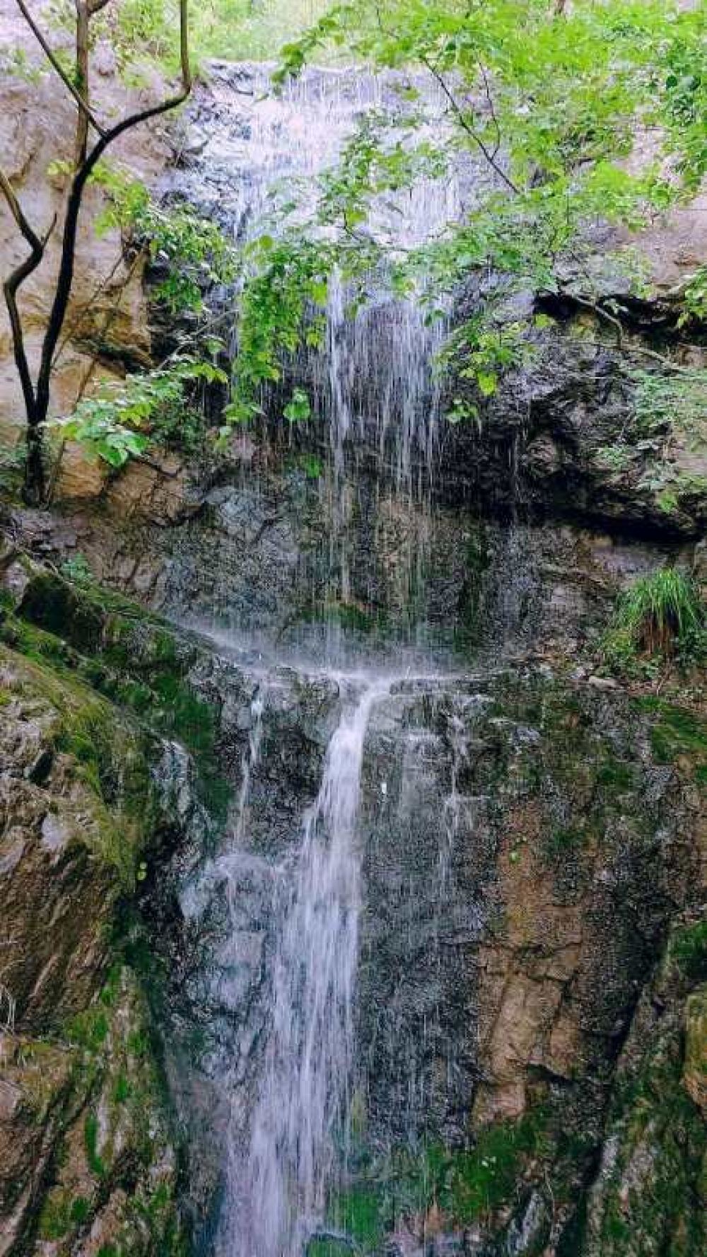 中国河北保定野三坡清泉山风景区一日游华北第一真正玻璃吊桥感受云端