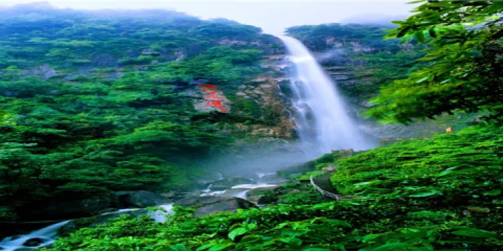 宜春明月山國家級風景名勝區-雲谷飛瀑