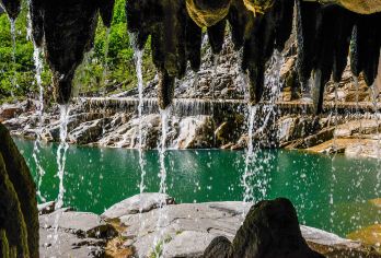 新乡八里沟景区一日游【郑州往返天天发车票门票含40元转乘车】【保证纯玩无购物，全程不进任何购物店。专业的品质】
