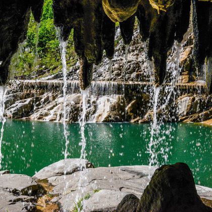 新乡八里沟景区一日游【郑州往返天天发车票门票含40元转乘车】