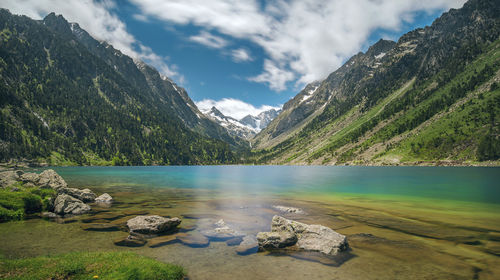 西班牙巴塞罗那比利牛斯山脉+努利亚山谷+小